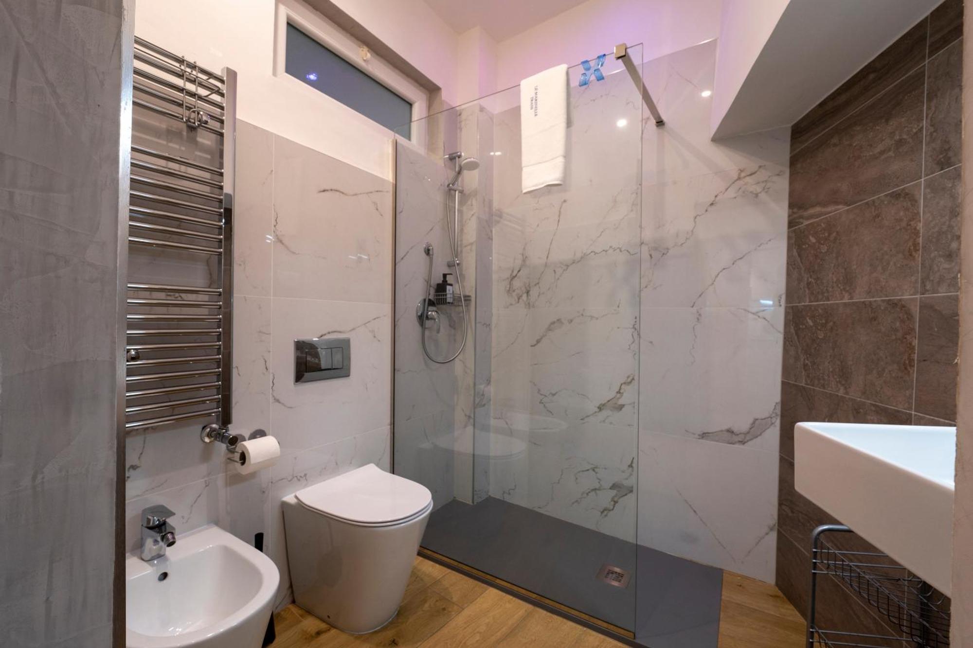 Vischi Apartment Trani By Le Marinelle Loc Turistica المظهر الخارجي الصورة